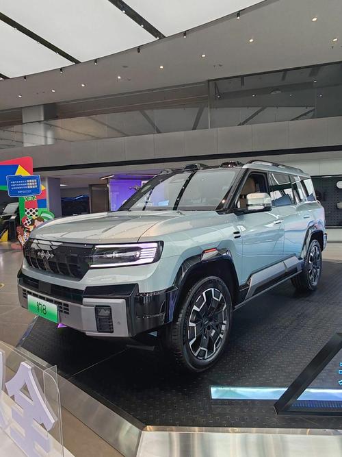 东莞293比亚迪方程豹硬派越野的爆款，英菲尼迪35周年与你共成长